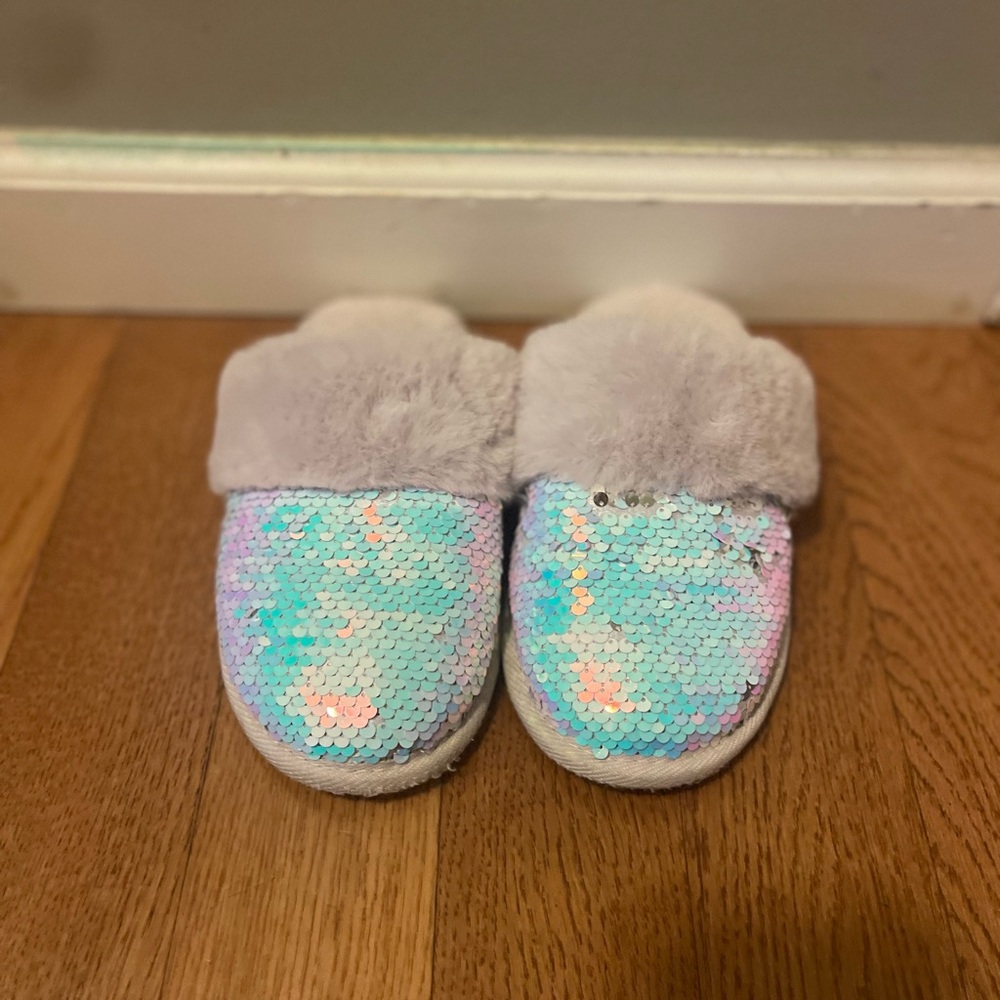 Kids Flip Sequin Slippers with Faux Fur Trim